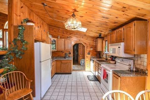 63 4th St, Dracut, MA 01826 photo 12