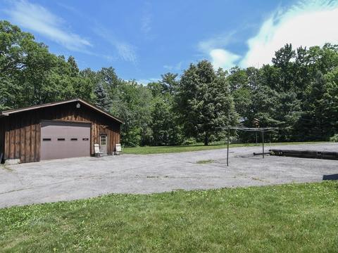 63 4th St, Dracut, MA 01826 photo 8