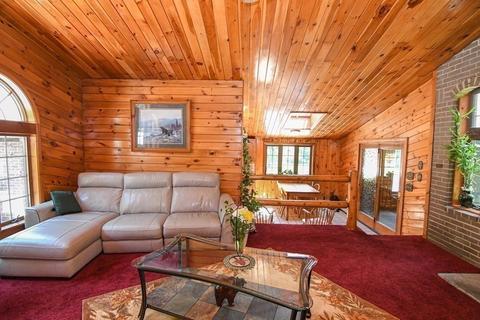 63 4th St, Dracut, MA 01826 photo 18