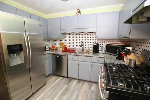 44 Johnson St #5, Fall River, MA 02723 photo 4