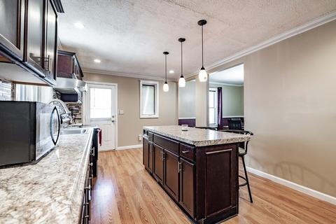 53 Parkside St, Springfield, MA 01104 photo 10