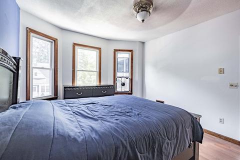 53 Parkside St, Springfield, MA 01104 photo 21