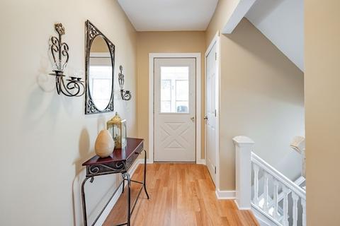 53 Parkside St, Springfield, MA 01104 photo 18
