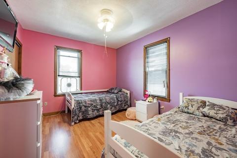 53 Parkside St, Springfield, MA 01104 photo 23