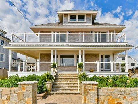 49 Beach Ave, Hull, MA 02045 photo 1