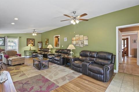 44 Abbott St, Gardner, MA 01440 photo 15