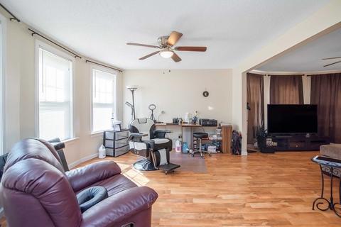 31 Geneva St, Springfield, MA 01151 photo 11