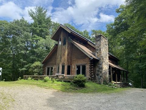 2089 Greenwich Rd, Hardwick, MA 01037 photo 2
