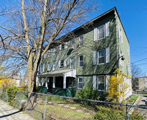 1370 Worcester St, Springfield, MA 01151 photo 1