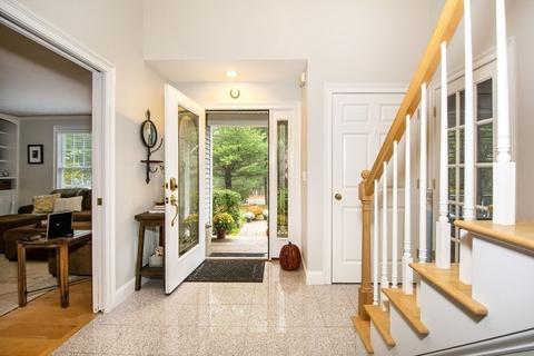 12 Maple St, Mashpee, MA 02649 photo 4