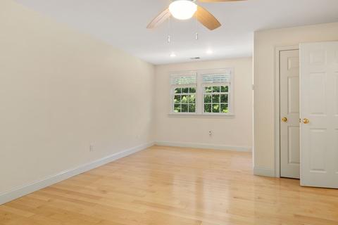 12 Maple St, Mashpee, MA 02649 photo 16