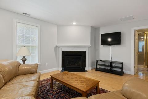 12 Maple St, Mashpee, MA 02649 photo 25