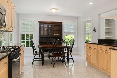 12 Maple St, Mashpee, MA 02649 photo 8