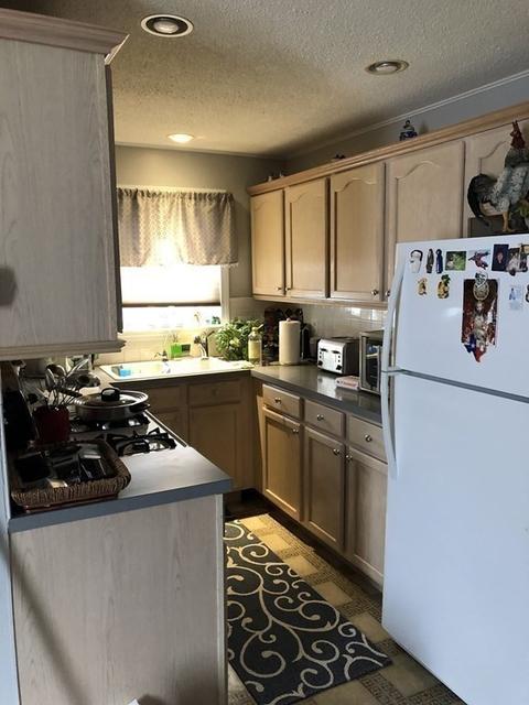 430 Hope St, Fall River, MA 02721 photo 6