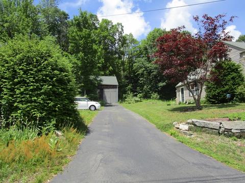 17 Chapel St, Ashburnham, MA 01430 photo 2