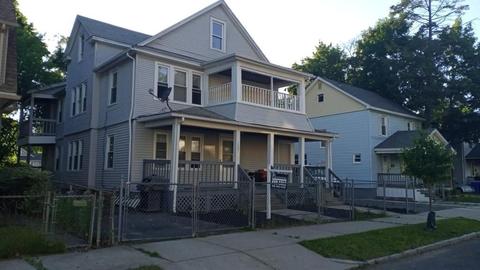 130 Suffolk St, Springfield, MA 01109 photo 2