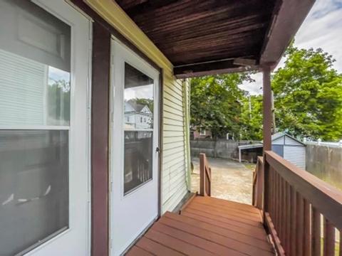 60 Home St, Springfield, MA 01104 photo 24