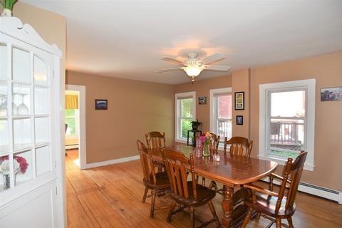 56 High St, Athol, MA 01331 photo 8