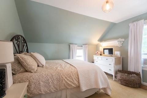 66 Phillips St, Fall River, MA 02720 photo 18