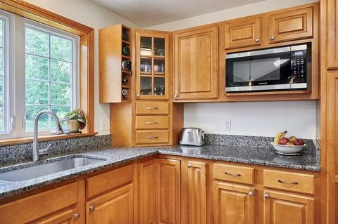 18 Clark Ln, Easthampton, MA 01027 photo 11