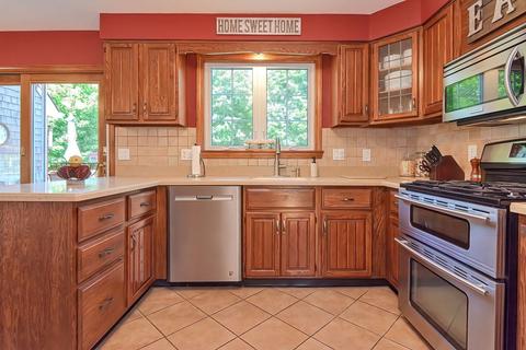 2730 Highland Ave, Fall River, MA 02720 photo 16