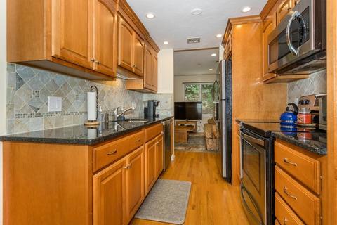 84 Walpole #4E, Canton, MA 02021 photo 5