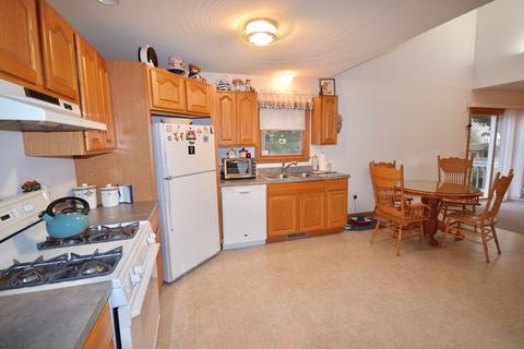 30 Herbert Ave, Springfield, MA 01119 photo 8