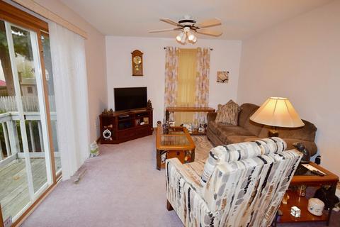 30 Herbert Ave, Springfield, MA 01119 photo 2
