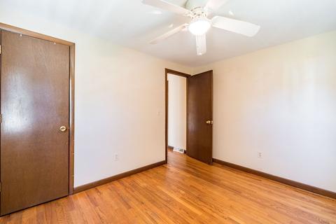 65 Leatherleaf Dr, Springfield, MA 01109 photo 23