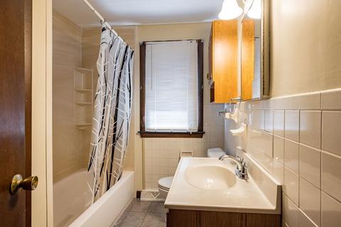 65 Leatherleaf Dr, Springfield, MA 01109 photo 15