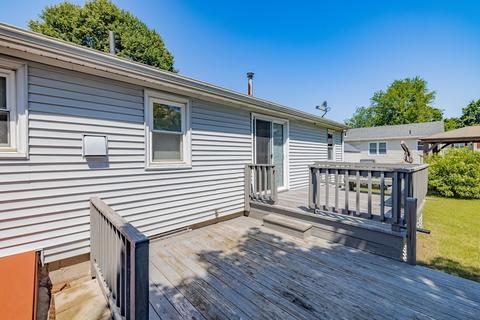 65 Leatherleaf Dr, Springfield, MA 01109 photo 29