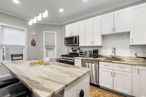 6 Elm St #1, Everett, MA 02149 photo 3