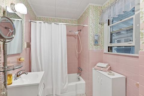 75 Bradford St, Everett, MA 02149 photo 17