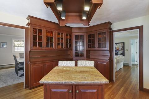 102 Plummer Ave, Winthrop, MA 02152 photo 6