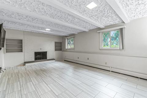 17 Gerald Rd, Marblehead, MA 01945 photo 24