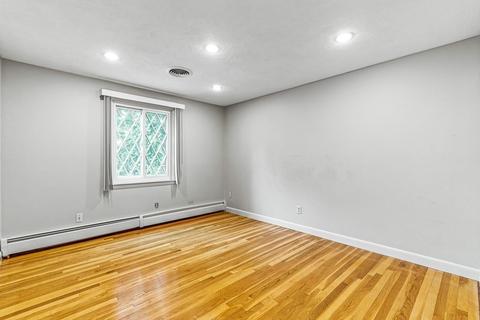 17 Gerald Rd, Marblehead, MA 01945 photo 19