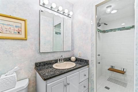 17 Gerald Rd, Marblehead, MA 01945 photo 16