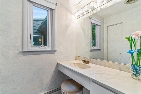 17 Gerald Rd, Marblehead, MA 01945 photo 15