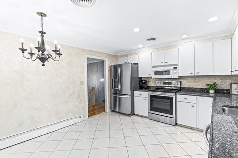17 Gerald Rd, Marblehead, MA 01945 photo 6