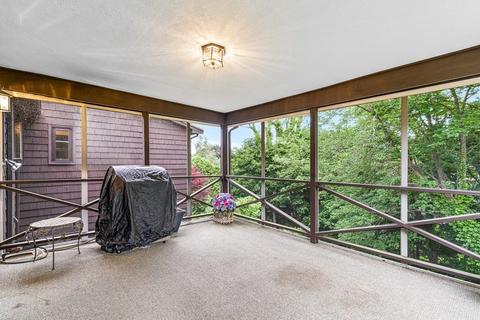 17 Gerald Rd, Marblehead, MA 01945 photo 12