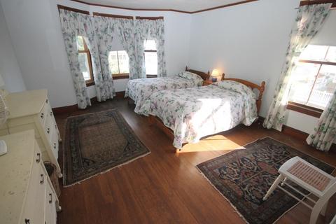 13 P St, Hull, MA 02045 photo 24