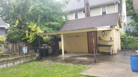 28 Shawmut St, Springfield, MA 01108 photo 6