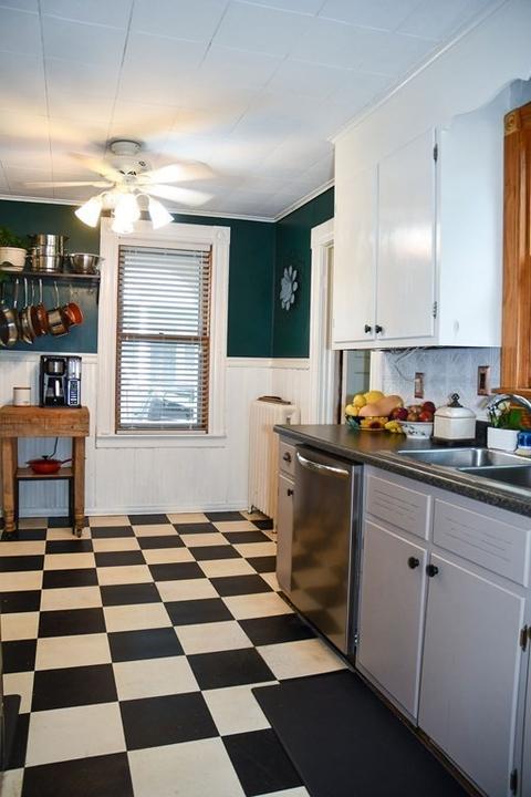 20 Stearns, Chicopee, MA 01013 photo 17