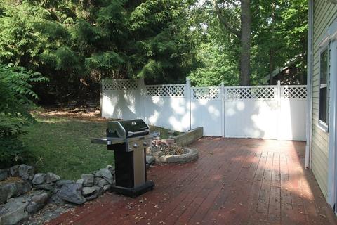 44 E High St, Avon, MA 02322 photo 18