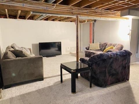22 Chipmunk Rd, Springfield, MA 01108 photo 24