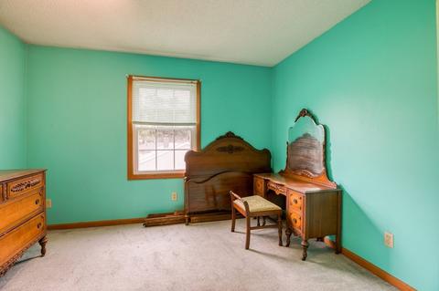 22 Chipmunk Rd, Springfield, MA 01108 photo 15