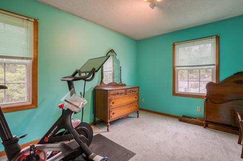 22 Chipmunk Rd, Springfield, MA 01108 photo 14