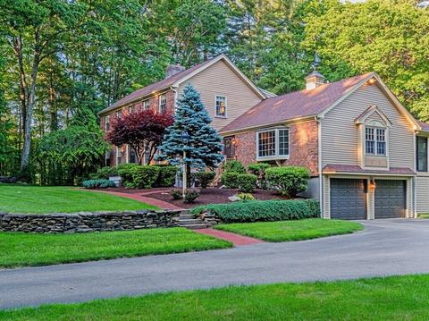32 Cider Mill Ln, Upton, MA 01568 photo 2