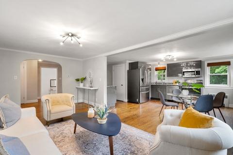 105 Spring St, Stoneham, MA 02180 photo 2