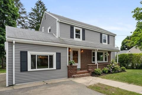 105 Spring St, Stoneham, MA 02180 photo 38